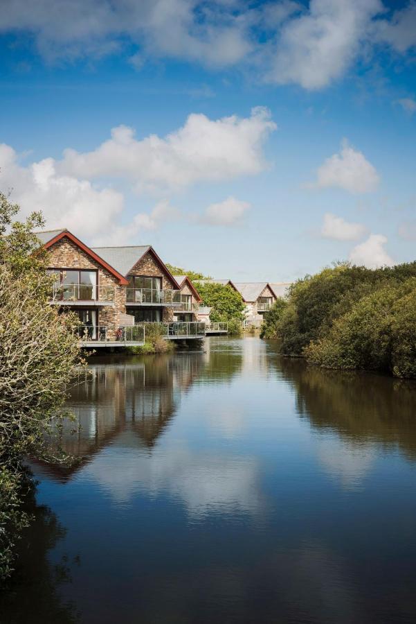 Kingfisher Hot Tub & Log Burner House On Premium Lakeside With Resort Facilities St Columb Major Exterior foto