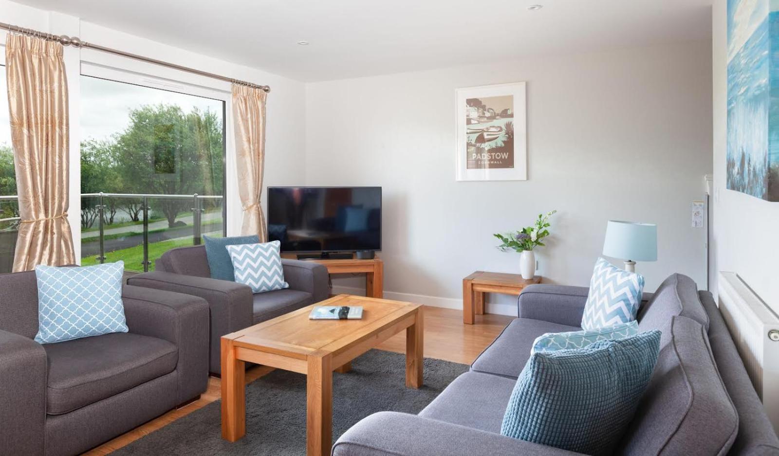 Kingfisher Hot Tub & Log Burner House On Premium Lakeside With Resort Facilities St Columb Major Exterior foto